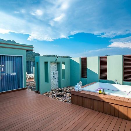Phi Phi Harbour View Hotel-Sha Extra Plus Dış mekan fotoğraf